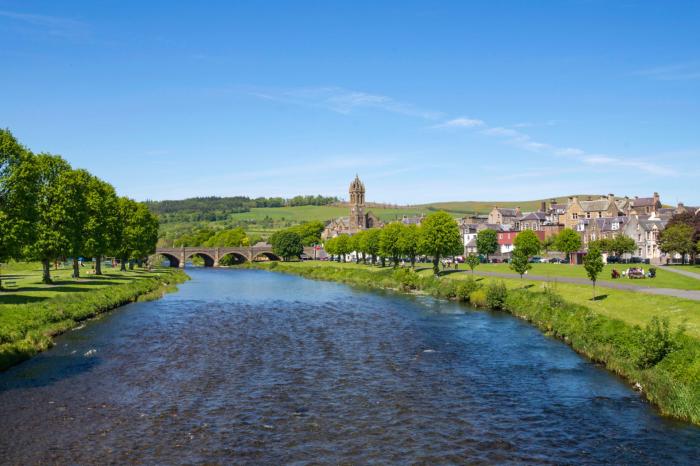 river-tweed-towards-peebles